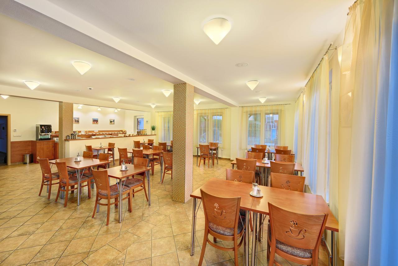 Penzion Krumlov - Massage Studio Чешки Крумлов Екстериор снимка